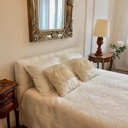 Studio Appartment In Old Town Cracovia Esterno foto