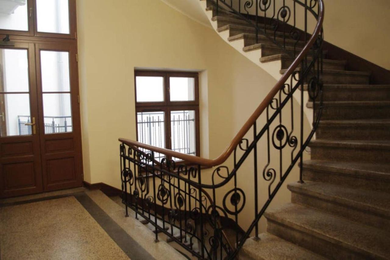 Studio Appartment In Old Town Cracovia Esterno foto