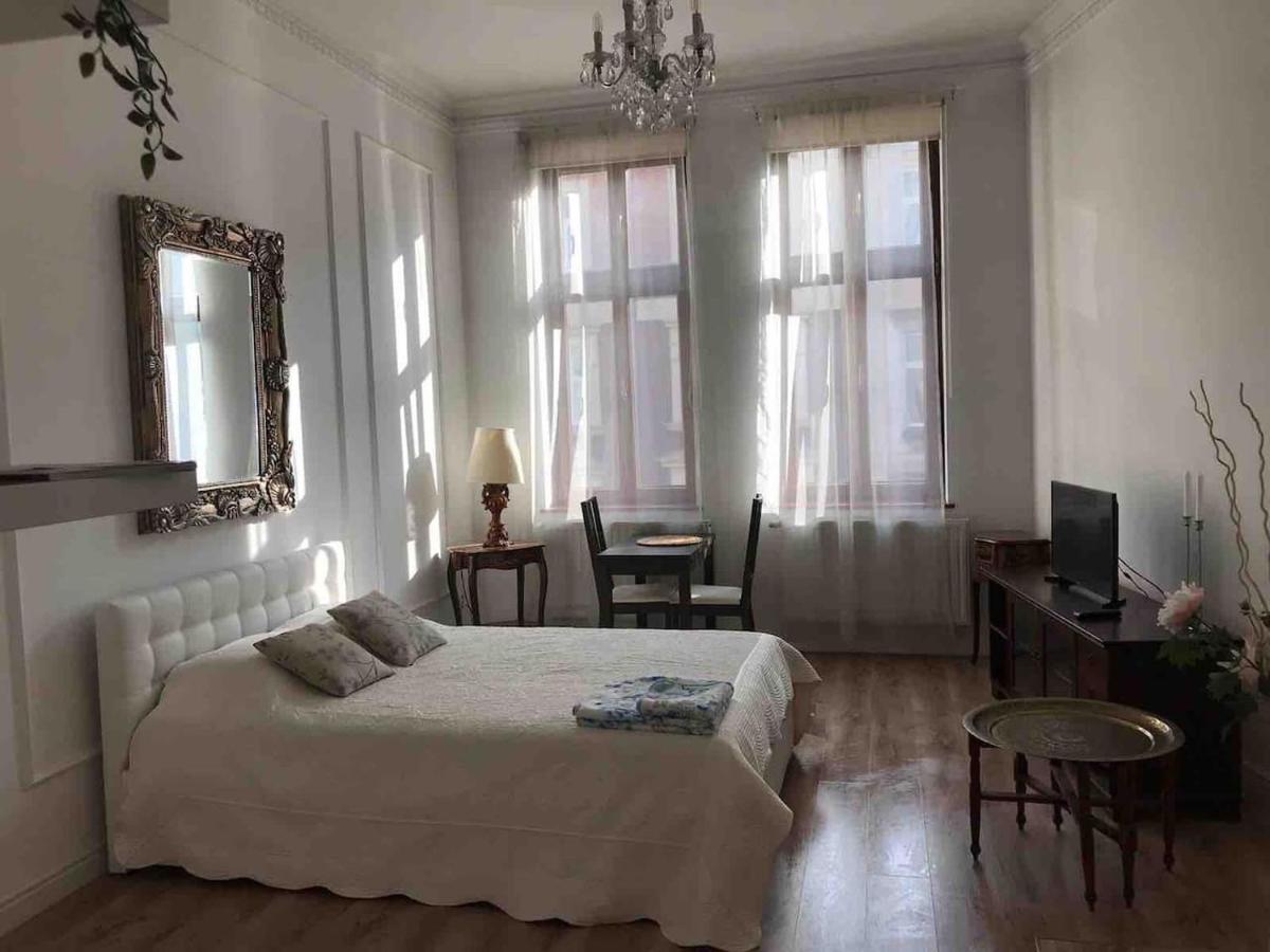 Studio Appartment In Old Town Cracovia Esterno foto
