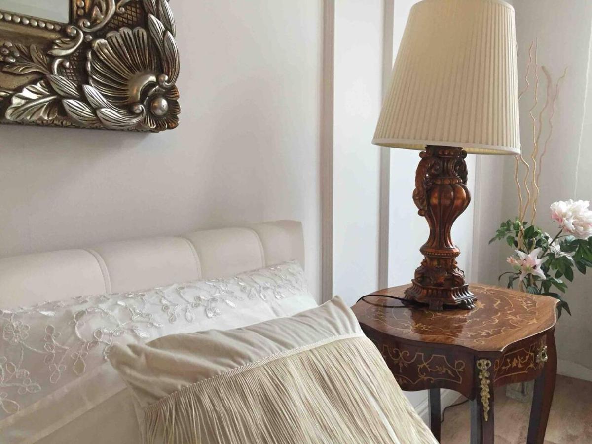 Studio Appartment In Old Town Cracovia Esterno foto